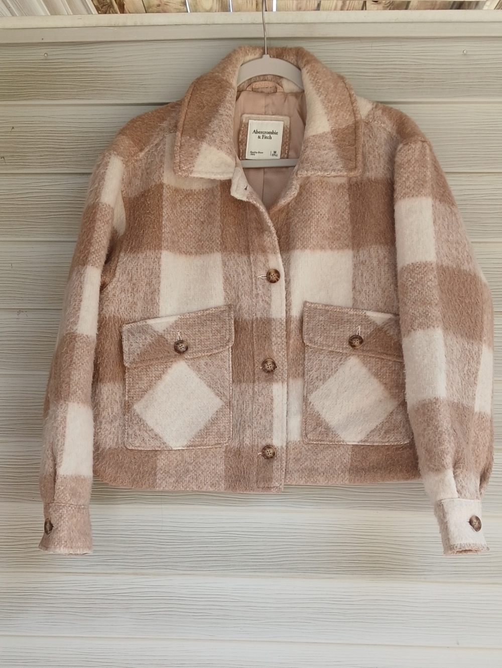 Abercrombie & Fitch Beige and Cream Plaid Teddy Jacket